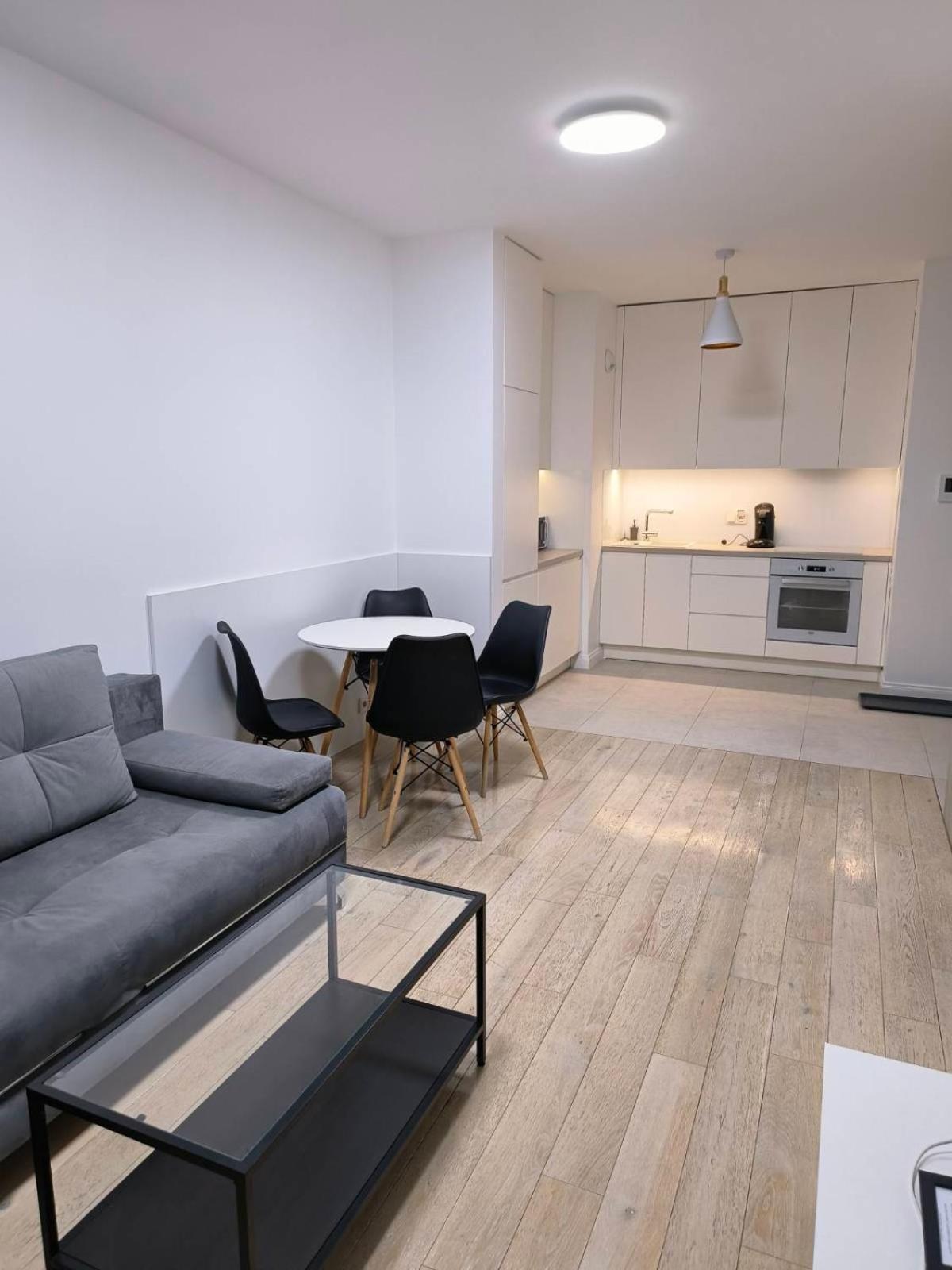 Vipwarsawapartments Diamond Mennica Residence Ngoại thất bức ảnh
